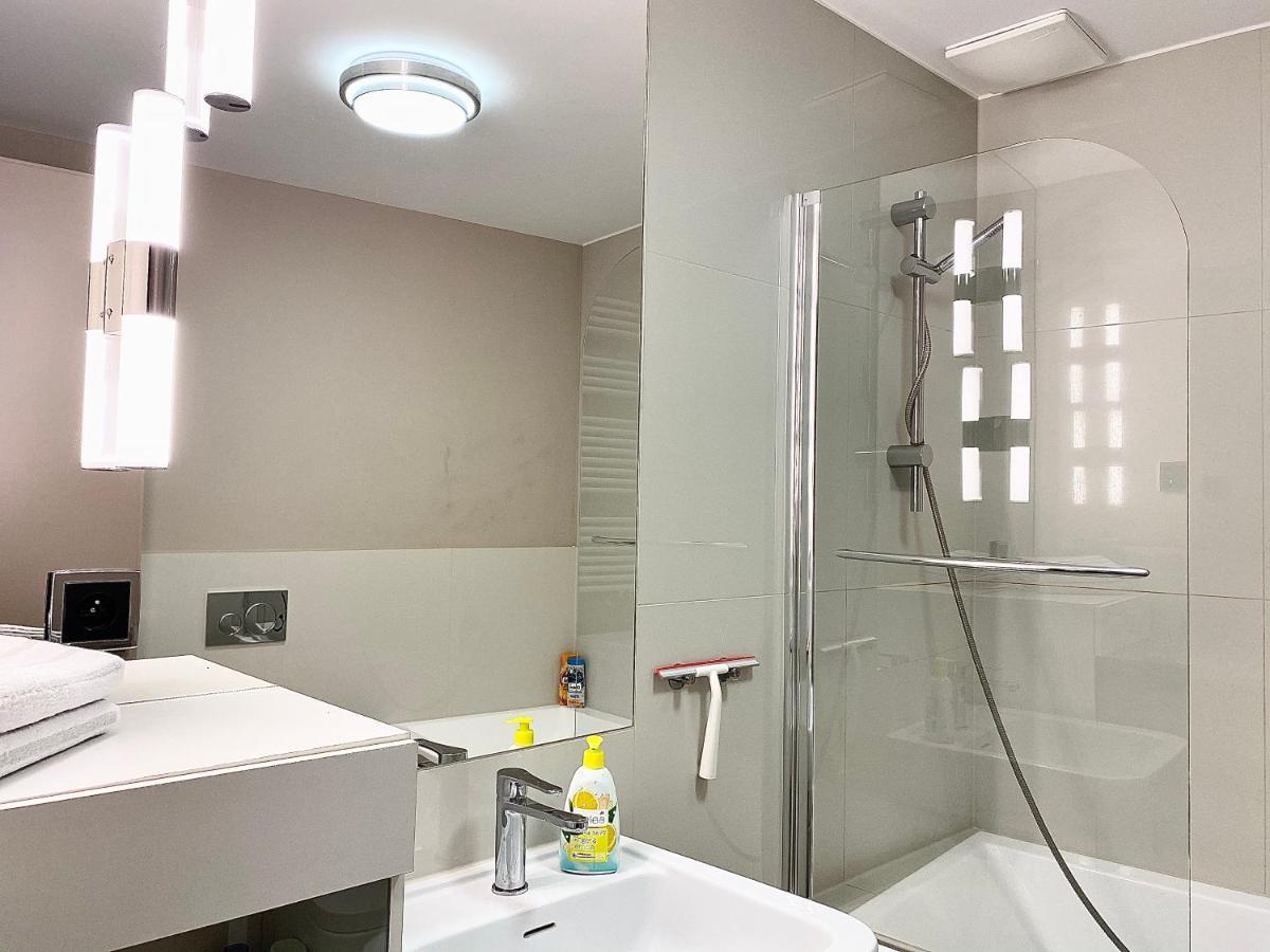 Exclusive Apartment + Best Located Прага Екстериор снимка
