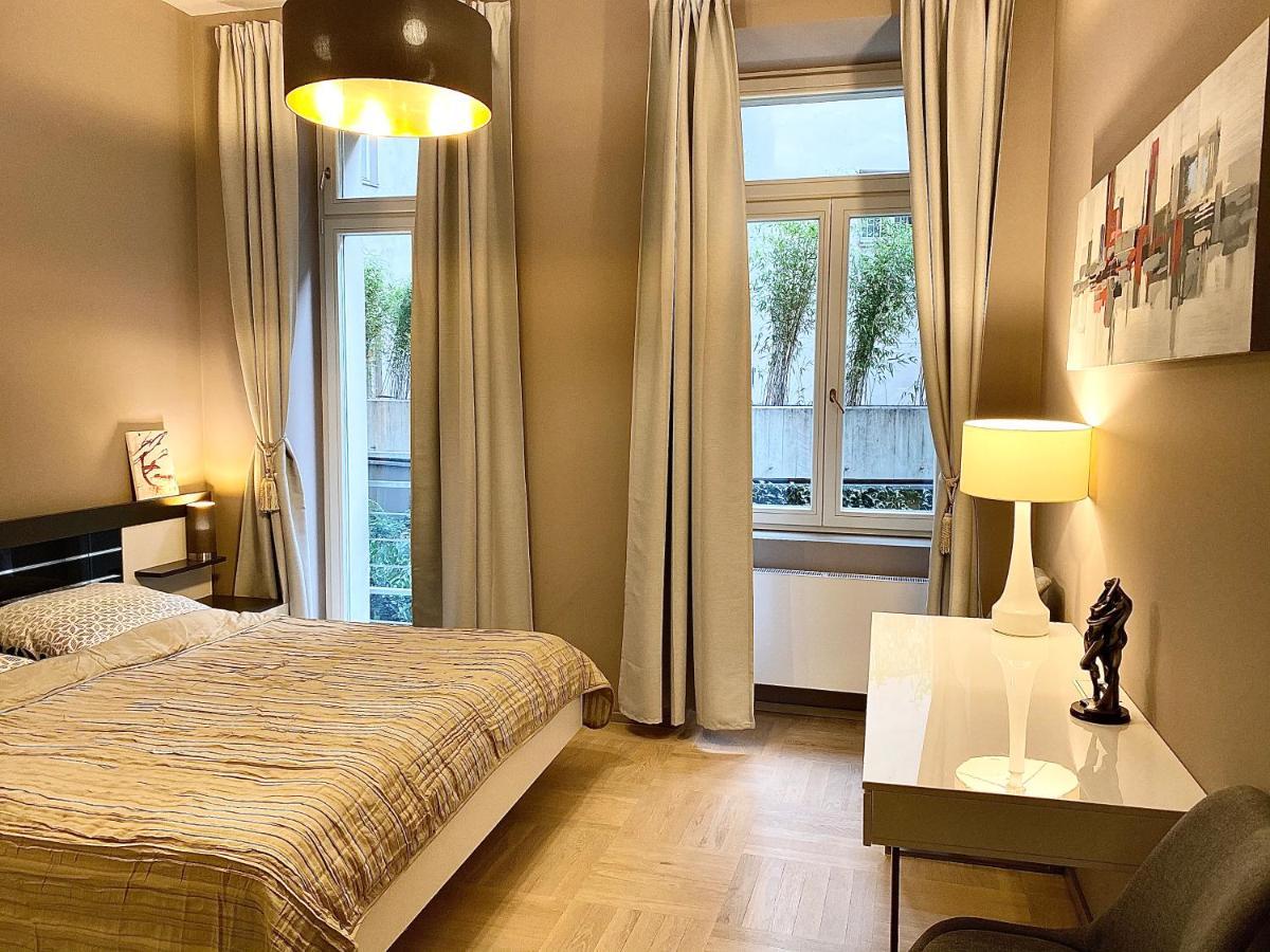 Exclusive Apartment + Best Located Прага Екстериор снимка