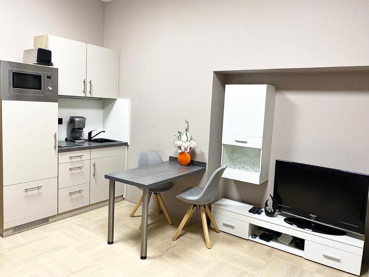 Exclusive Apartment + Best Located Прага Екстериор снимка