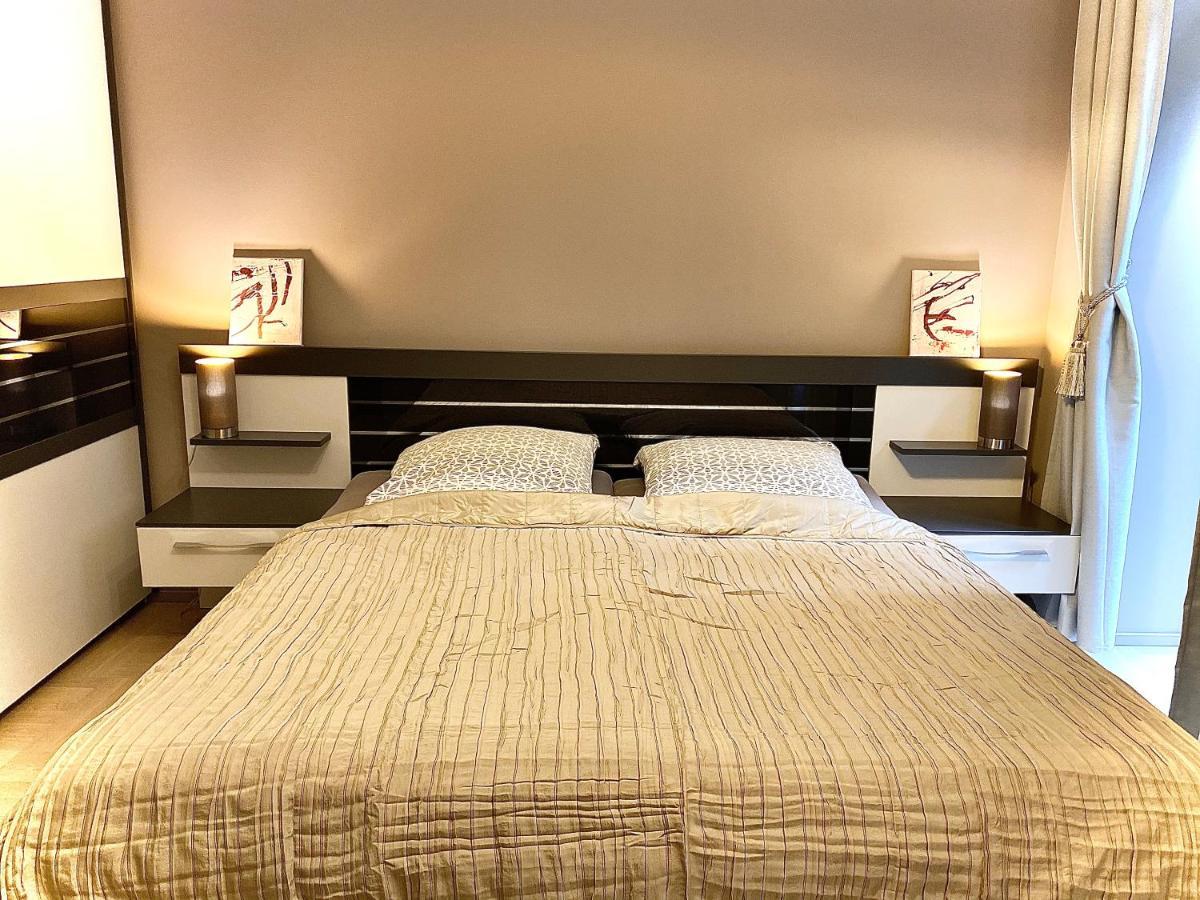 Exclusive Apartment + Best Located Прага Екстериор снимка