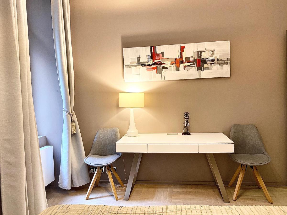Exclusive Apartment + Best Located Прага Екстериор снимка